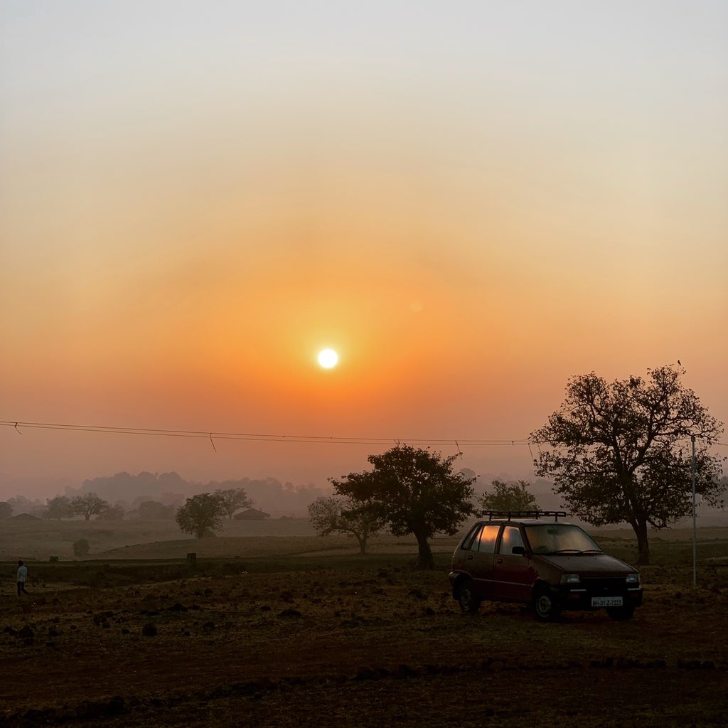 sumeetpanda87's tweet image. #MadhyaPradesh @MPTourism 

The Heart of Incredible India!

1 &amp;amp; 3. #Patalkot
2 &amp;amp; 4. #Pench National Park