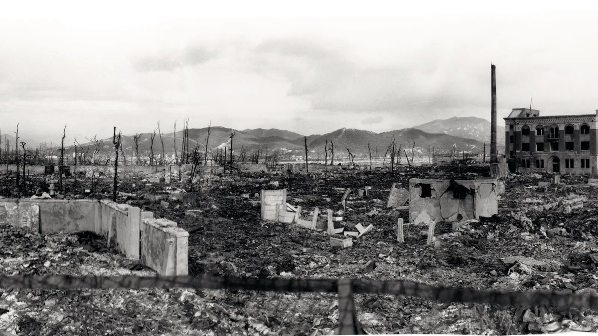 5. Do not underestimate the horrors of warDid you know that a single battle in WW1 resulted in 700,000 deaths?When WW2 began, who could predict that a single bomb will kill more than 100,000 people?