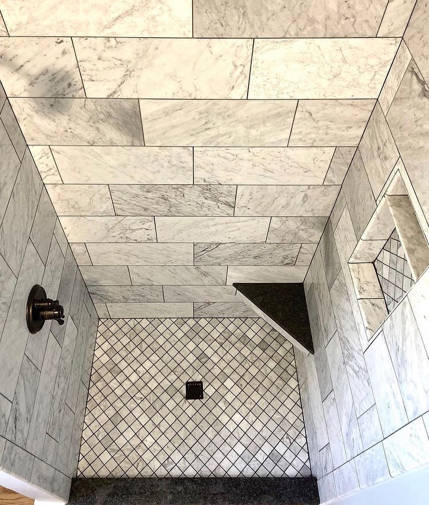 TileTWN's tweet photo. How are you feeling about this marble masterpiece? 💪 #bathroomtile https://t.co/gbchevakP7