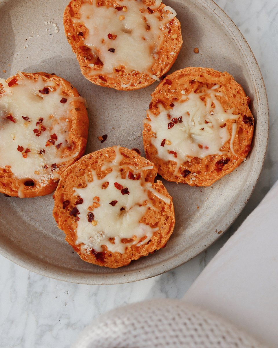 Alexandra tweet media