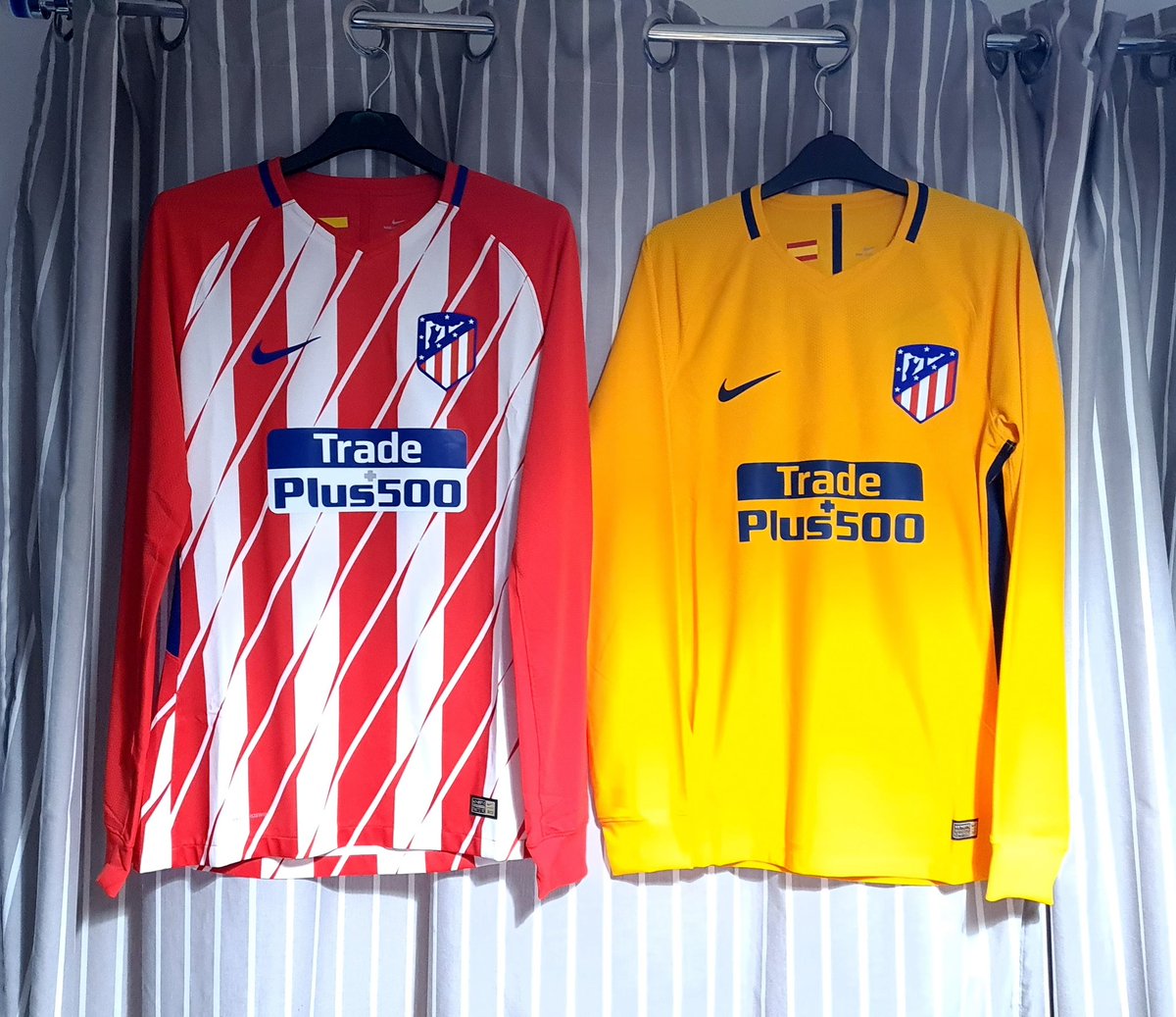 Player-Issue kits, referred by Puma and Adidas as Authentic, and Nike as Vaporknit, differ in sizing As they're designed for players, the difference between sizes is relatively smaller, and you may want to go a size up if buying oneThis is a Vaporknit L with a Vaporknit M