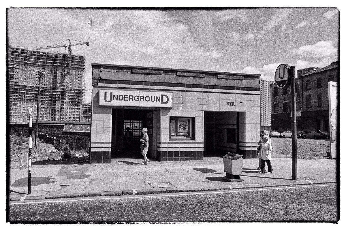 hugh_m_hood's tweet photo. Bridge Street Underground station Glasgow 1975 with new high-rise flats, since demolished. #Documentary #archive #documentaryphotography #Glasgow @caferoyalbooks #film @StreetLevel_ #Scotland #glasgoweffect #history #culture #zine https://t.co/RV3ozxttzg