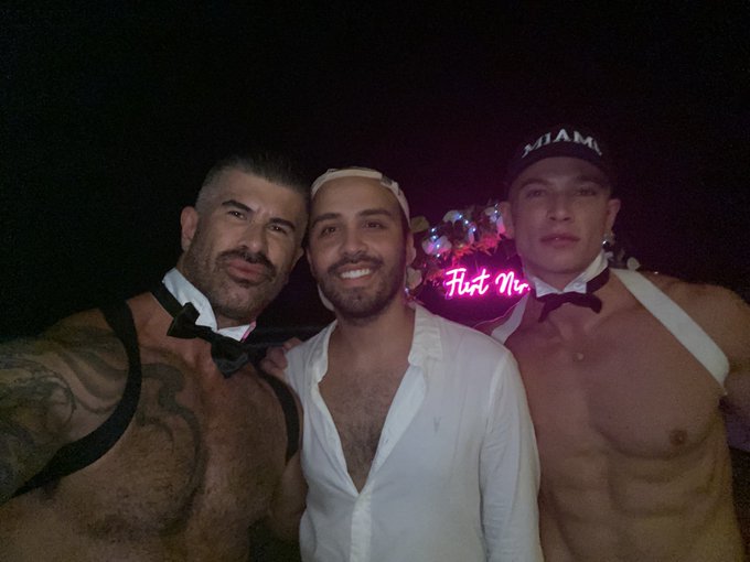 Watch Killian Adam's leaked NSFW photo on TwXstars