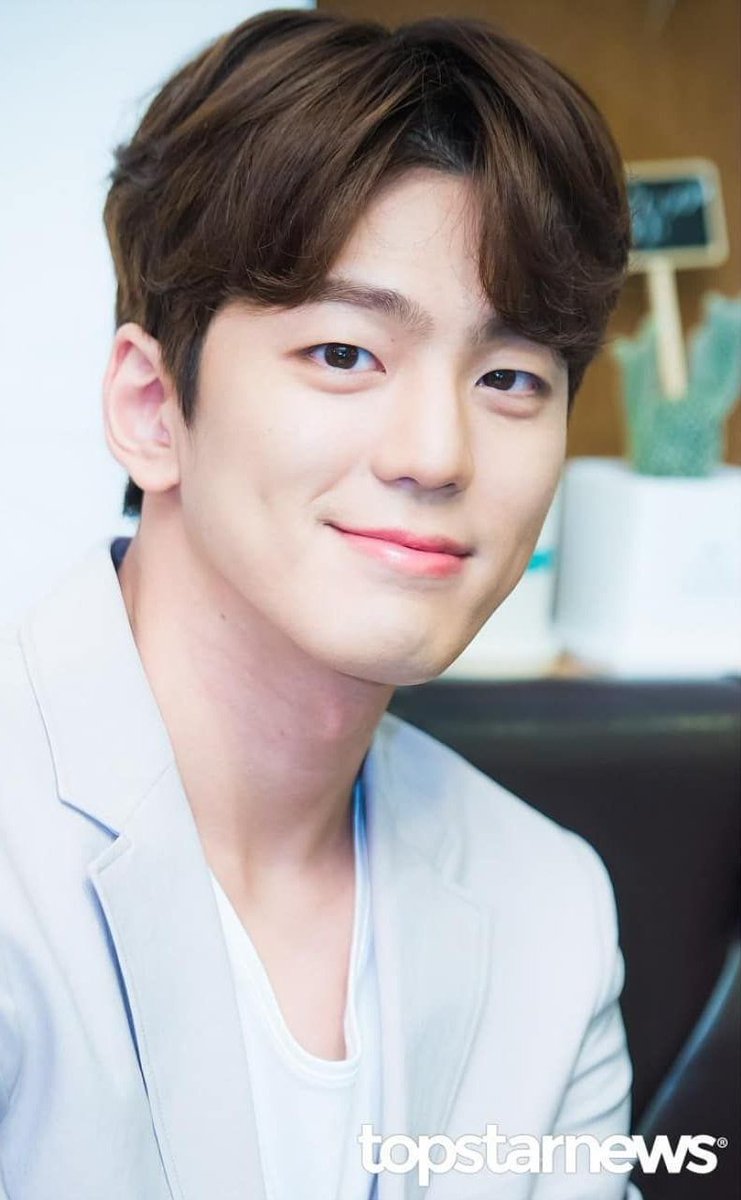 •Kim Min Gue (김민규)•Dec 25, 1994 (Christmas baby )•183cm•IG: mingue.k•Drama Rec: Queen: Love and War •super pretty smile•handsome, handsome, handsome•DIMPLES (CUTE!)•babe can sing  (click and watch!!! )