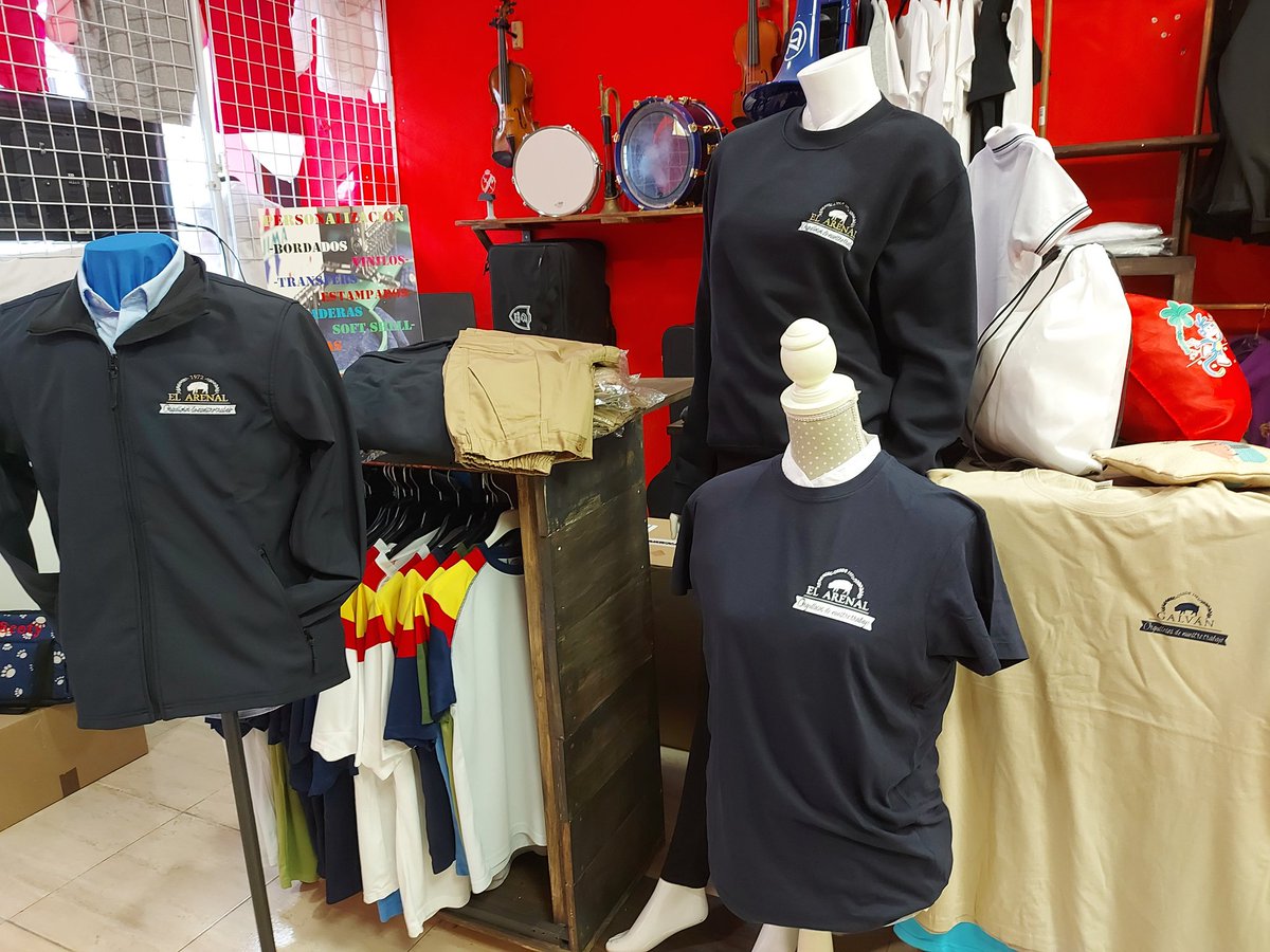 MePersonaliza's tweet photo. Nuevo trabajo!! Para las fincas Galván y El Arenal.

https://t.co/QCxfwZW5Wz https://t.co/UjvpKmmyyt