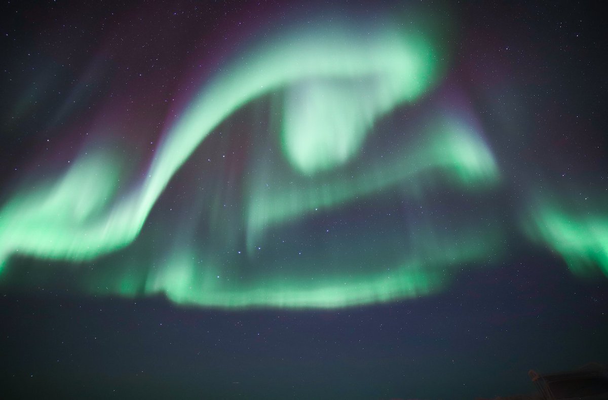 TBEExplorer's tweet image. I call this one &apos;The Eye of Mary&apos;

A play on the Eye of Horus, named after my beautiful mother, Mary.

If you turned this image upside down, it almost looks like the &apos;Eye of Horus&apos;. 

#northernlights #alaska #solofemaletravel ##travelmotivation #thebrighteyedexplorer