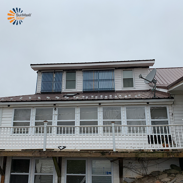 sunmaxxsolar's tweet photo. SunMaxx Solar Evacuated Tube Solar Collectors installed in Upstate New York!

#solar #solarthermal #renewables #greenenergy #SunMaxxSolar #SunMaxx #UpstateNY https://t.co/MwVPkCymmU