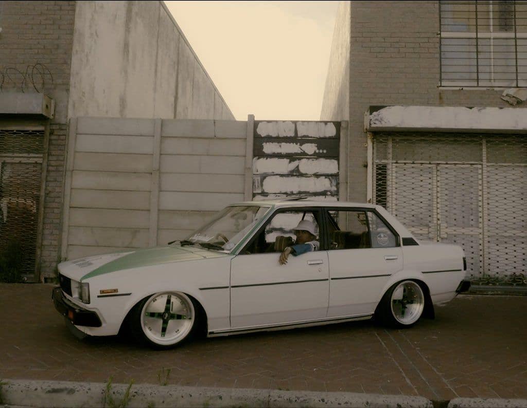 Welcome to kaapstad 

Home of slaanie's (Toyota Slant front) and big boy toys. 

This is our impala - in every hood you'll find of the finest modified cars its a big culture in our communities on the Cape Flats &amp; across the globe. 

#hoodlife #slaanies #slantfront #vuilbek #cpt