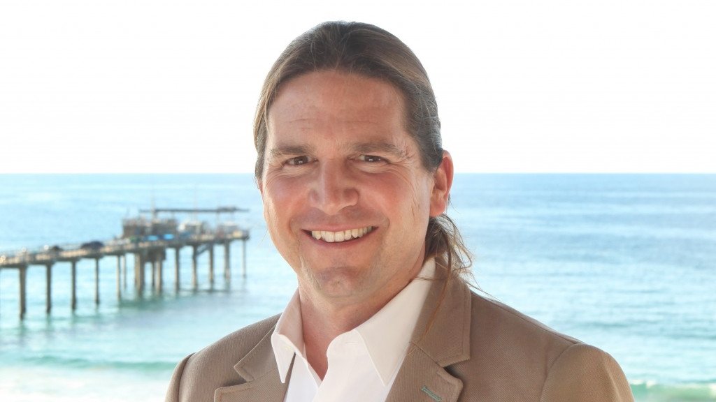Salty_Cin's tweet photo. Join us this Thurs Jan 28 at 6pm PST for Salty Cinema LIVE: Sustainable Seafood presented by Fishing for the Future moderated by Dr. Stuart Sandin. Learn more and register at https://t.co/McAQxmldEg! @Scripps_Ocean @Salty_Cin @100islchallenge https://t.co/KqQU6SexPg