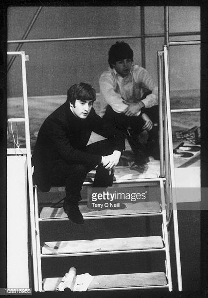 Paul McCartney and John Lennon rehearsing for their roles as Pyramus and Thisbe - a thread ➳♡゛