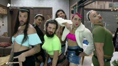 gabytakaragua's tweet image. Engraçado que ninguém se incomodou com os Homens da Fazenda montados de mulheres.
#soobservo
Imaginem Lumena Na Fazendola

#BBB21