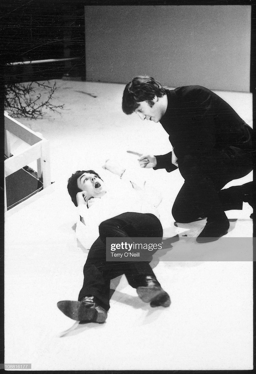 Paul McCartney and John Lennon rehearsing for their roles as Pyramus and Thisbe - a thread ➳♡゛