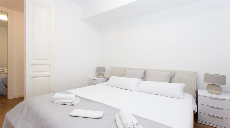 yourHoming's tweet photo. ¿Buscas alquilar en Barcerlona? Tenemos apartamentos para #alquiler desde 1mes hasta 11meses | Disfruta tu de #Barcelona en YOURHOMING APARTMENTS https://t.co/VfMw9fOkl6  | #theluxuryofbarcelona #alquilerbarcelona #spainproperties #barcelonalovers #barcelonalife #bcncity https://t.co/4WmmdftxYt