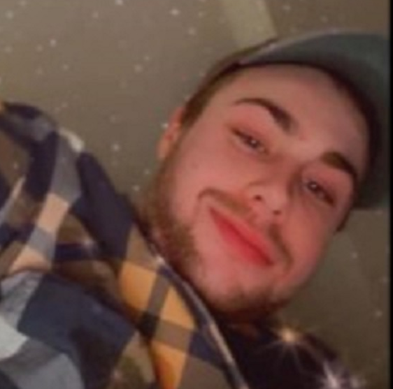 RCMPNS's tweet photo. Search for Zachery Lefave continues: RCMP seek to speak with drivers or pedestrians who may have seen Lefave #Yarmouth  https://t.co/Tlqxqbh0Tc https://t.co/8Du4abugoN
