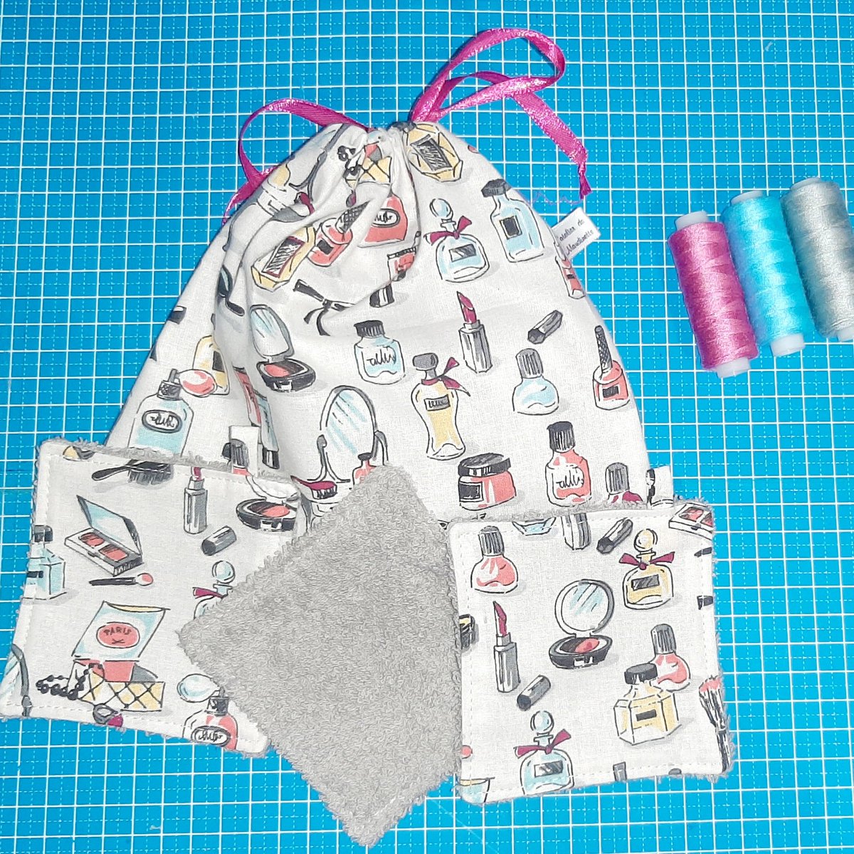 LMaudinette's tweet photo. ð Nouveauté ð
Coton réutilisables lavable
Coton zéro déchet
#couture #faitmain #local #fabricationfrancaise #madeinfrance #zerodechet #tissu #cuisine #pratique #ecologie #utile #coton #ungestepourlaplanete #cotonreutilisable #lavable #machineacoudre #atelierdemaudinette https://t.co/gd7iL5eM3O