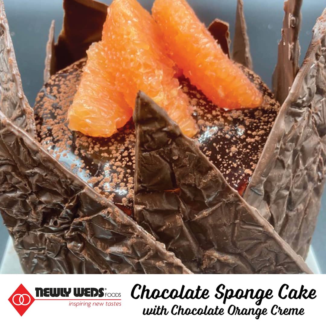 NewlyWedsFoods's tweet photo. For #NationalChocolateCakeDay Chef Jeff brought his A game. Using our Chocolate Sponge Cake Mix he made 3 Chocolate Sponge Cake Recipes: with Orange Creme, as a Parfait and as a Cake with berries. #NWFoods #NWFoodsCulinary #NWFoodsBakery #ChocolateCake #ChocolateSpongeCake #Cake https://t.co/Xg3cc7wPp5