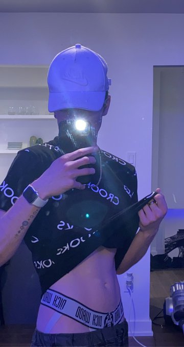 i love being a tease😉 https://t.co/49NHG9BLVo<a href="/tag/newprofilepic"class="tags"><span>#newprofilepic</span></a>