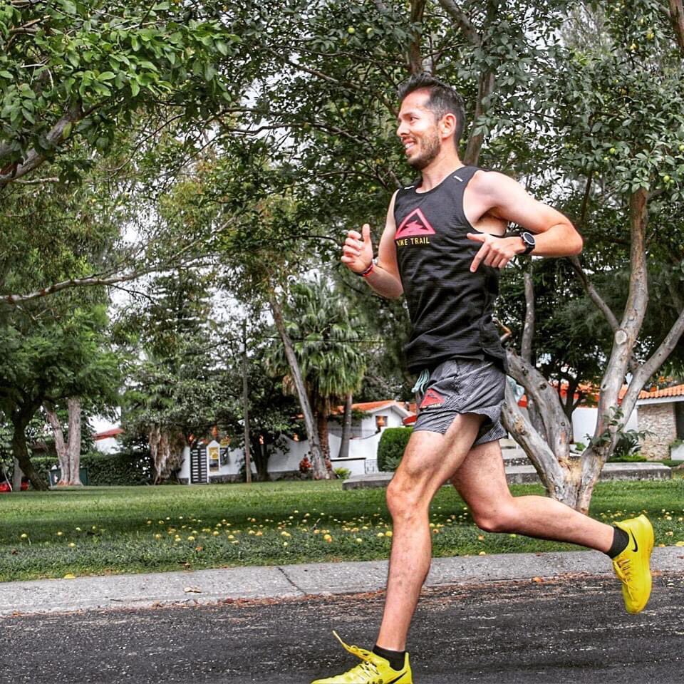 carlos_runs's tweet photo. Thank you for reminding me what butterflies feel like 🦋🏃🏻‍♂️
_______________
#TSPmemories
#corrermakesmehappy #running #runner #runningmotivation #runningman #runnerscommunity #training #stronger #runtoinspire #runhappy #time2run #happyrunner #runnerscdmx https://t.co/eypnaMy05i