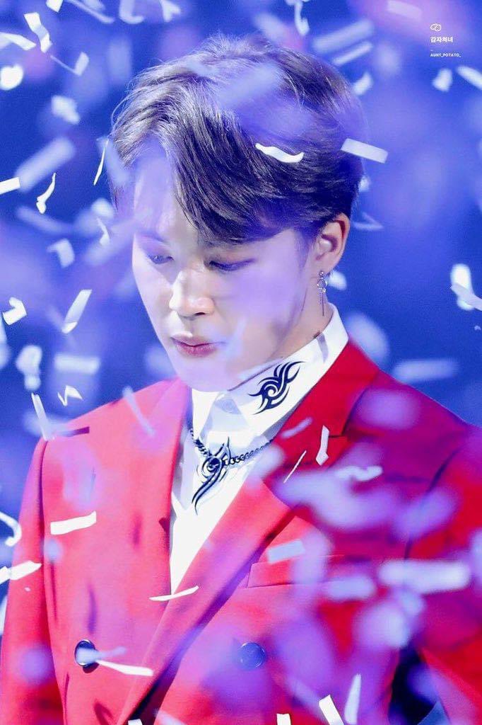 Jimin looking like an absolute angel in concerts - a thread 