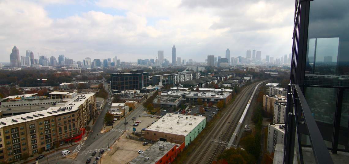 Thrilled to have a client featured in the first "issue" of #UrbanizeATL <a href="/788westmidtown/">Seven88 West Midtown</a> Could these be Atlanta's best condo views? The sellers think so! Thanks to <a href="/JoshGreen1234/">Josh Green</a> 

urbanize.city/atlanta/post/a…