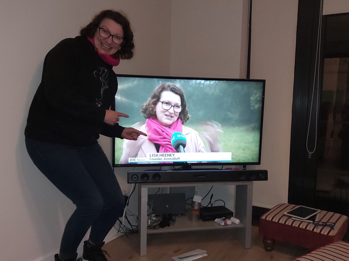 It's not every day you get to talk about your business and be part of <a href="/showcaseireland/">Showcase Ireland</a> on <a href="/rtenews/">RTÉ News</a>! Thanks so much <a href="/SineadHus/">Sinéad Hussey</a> and <a href="/willgoodbody/">Will Goodbody</a> for the interview and feature and @interestedgal for all your help. Much appreciated! 
#MakingThingsHappen #louthchat