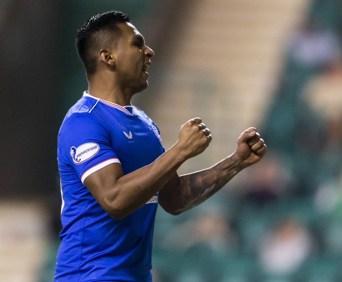 RangersFC's tweet photo. 👊 #ElBufalo 👊 https://t.co/dYEvdnNIUD