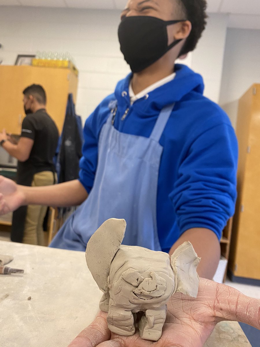 BISculpture's tweet photo. First Clay Day... we have a lot to learn. 😂❤️ https://t.co/9dFvFvmOq5