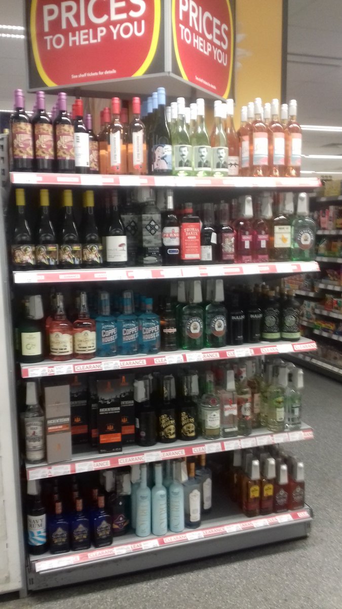 KarenBe20131945's tweet photo. Come in to the COOP store in Pyle Street Newport Isle Of Wight for a large range of clearance lines. Large selection of gins reduced by up to 33% to clear and many other bargains. Come in and get some while they last. https://t.co/ws5WarElKQ