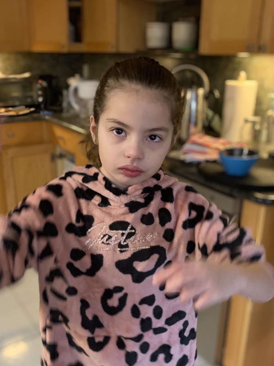 These little Wildcats are “wild about kindness”. 💚💛 #greatlindnesschallenge #teamwillow part 2 <a href="/MrsLepe_4th/">Mrs.Lepe</a> <a href="/WillowRoadVS13/">Willow Road School</a>