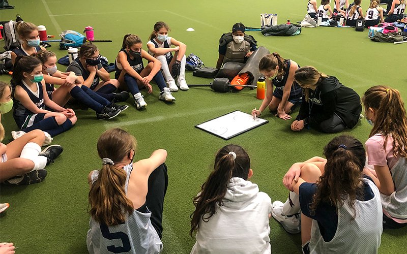 "Club of the Week Wednesday" is back with a brand new featured club to start off 2021! This week, from Region 6 is <a href="/CentercourtFH/">Centercourt_fh</a>. 🏑

➡️ go.teamusa.org/3sZjSGe