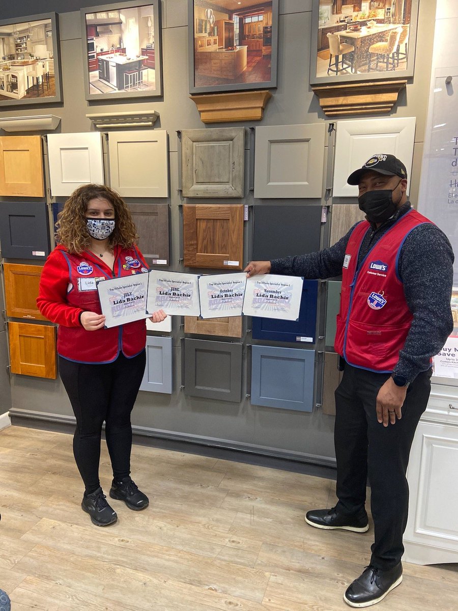 Store 3274 family ( lex Tyson ) tweet media