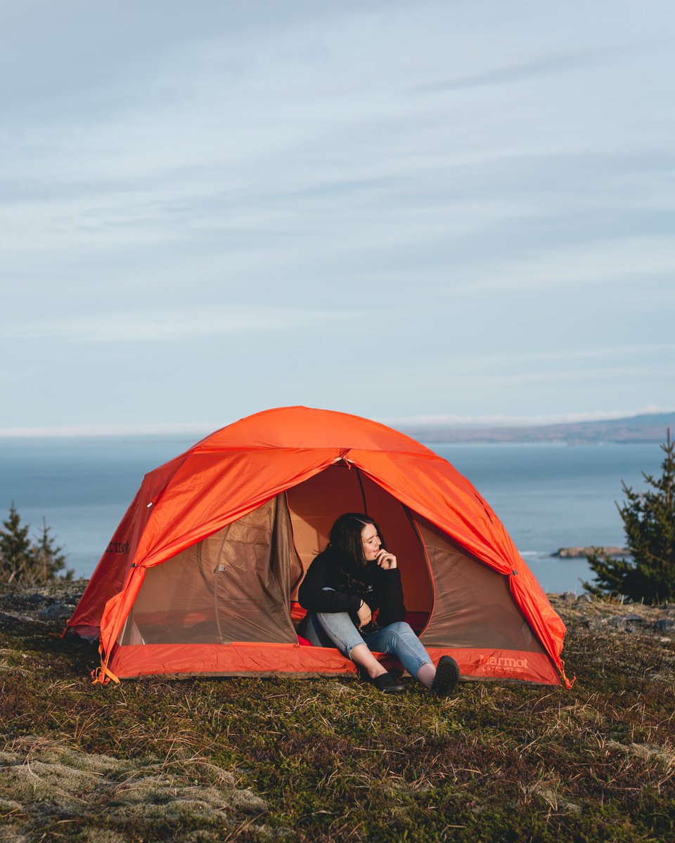 viewswithellen's tweet photo. hey folks, marmot send me a bunch of 40% friends and family discount codes and i don’t have THAT many friends and family. anyone want one? https://t.co/GR9ZIsooLS