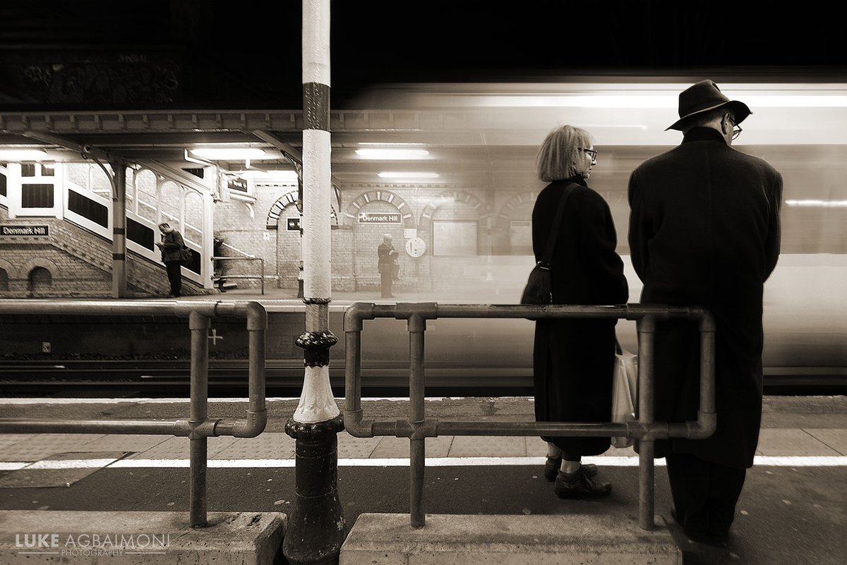 BLACK & WHITEPHOTO /5DENMARK HILLI love how timeless this photo feels ( ignoring phones lol ) #blackandwhite  #streetphotography  http://instagram.com/tubemapper&nbsp;Photography thread showcasing my favourite monochrome images on the London Underground