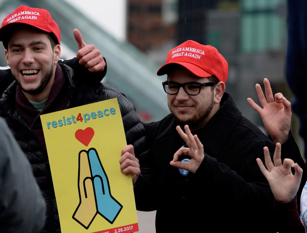 So Vancouver's Non-Partisan Association has opted to double down in its defense of Angelo Isidorou, a founding member of Yellow Vests Vancouver and director of  #UBC's "Free Speech Club."Here's a  #vanpoli thread about how this press release helps to mainstream extremism.1/11