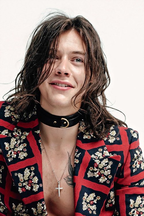 harry styles wearing chokers                - a thread