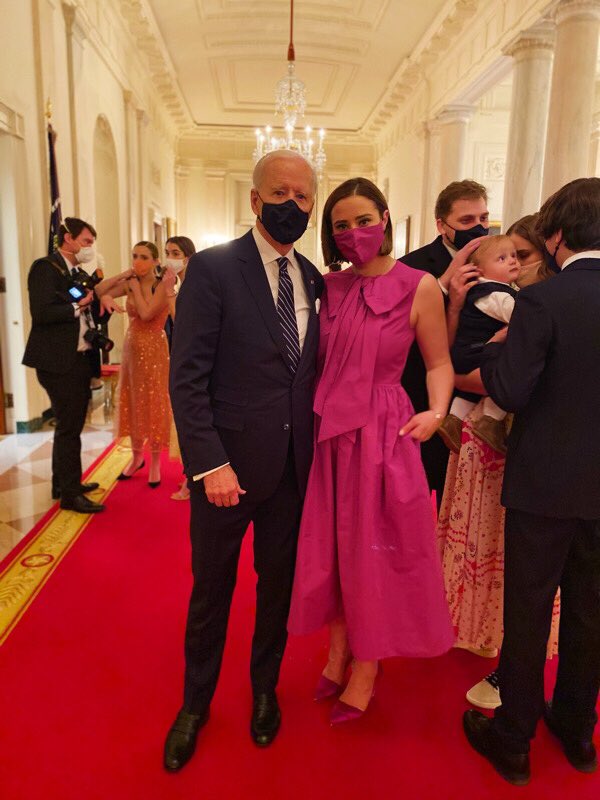 Proof I didn’t just have a weird dream, Pop became the POTUS.

Craziest part though is he went straight to work after this photo was taken and I just woke up from a week long nap.