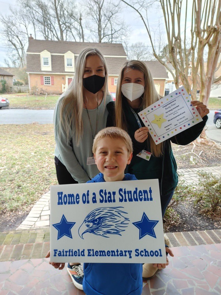 Afternoon Star Student delivery! #PBIS <a href="/VBFairfieldES/">Fairfield Elementary School @vbschools</a>