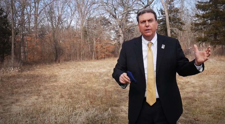 ksdehq's tweet photo. Did you know Kansas has a birthday coming up on Friday?

Follow along this Friday with @KsCommissioner Dr. Randy Watson as he visits locations in NE Kansas giving a history lesson on events that led up to Kansas becoming the 34th state.

More information: https://t.co/IhWNAZbLow https://t.co/oIIVErpn80