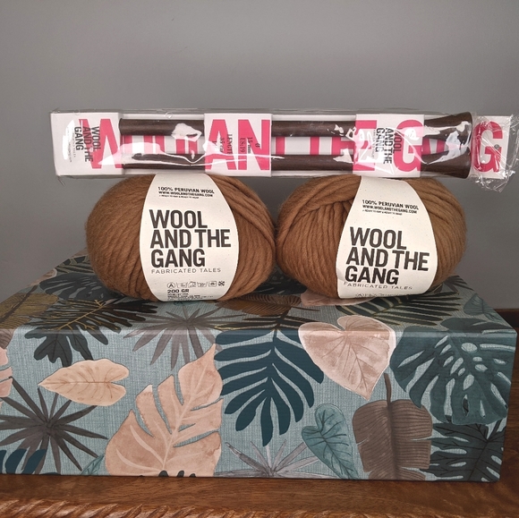 bmetcalf6971's tweet photo. So good I had to share! Check out all the items I'm loving on @Poshmarkapp #poshmark #fashion #style #shopmycloset #gordonrush #woolandthegang: https://t.co/tHm6qRfPyE https://t.co/cAFUrn39Dg