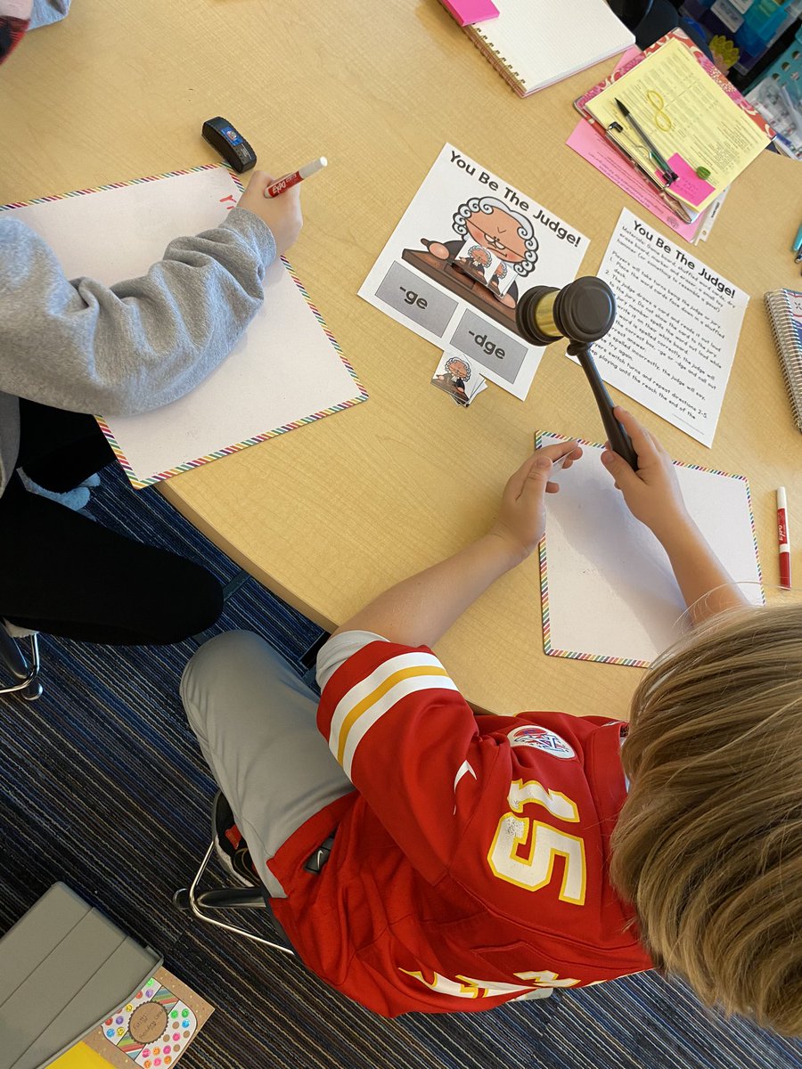 Lauren Burns tweet media