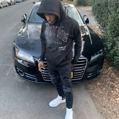 DeeDrippy7's tweet photo. #NewProfilePic https://t.co/gvYWFsqcO7