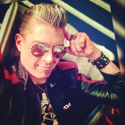 PakoGonzalez's tweet photo. #NuevaFotoDePerfil https://t.co/cucEMBDzR1