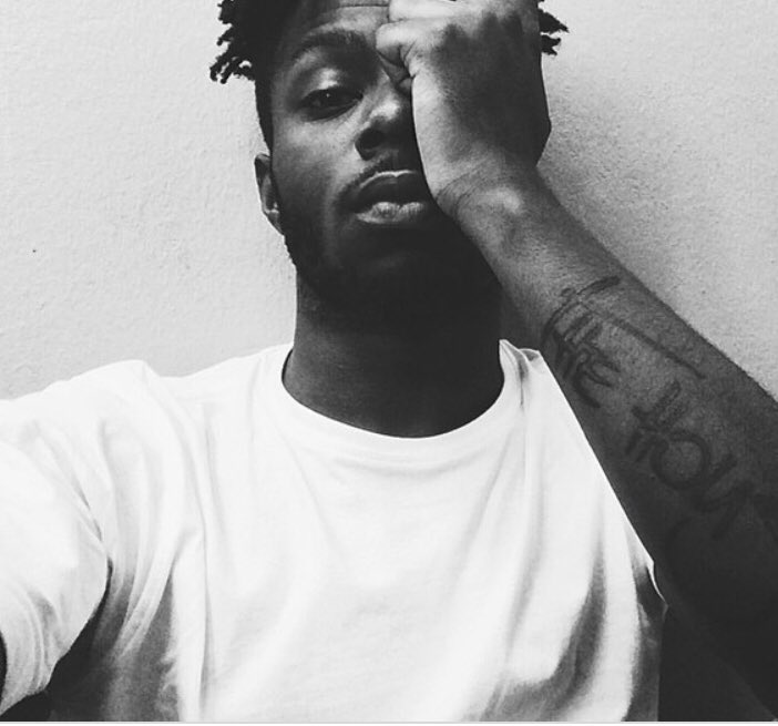 Zay goes back and forth going between his childhood traumas and his current state full of drug abuse and toxicity he connects his experiences as a kid to himself now in the most tragic ways Heavenly Father is a fucking masterpiece such an honest and real project... Fuck