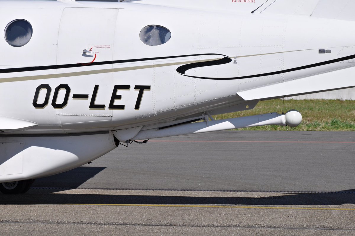 Yesterday, one of our B200 #kingair200 was overflying <a href="/lessables/">Les Sables d'Olonne</a> to relay live images of the arrival of  <a href="/VendeeGlobe/">Vendée Globe</a> 2020! 
#relayflight #beechcraft #thisisaviation #vendeeglobe #sailing #sablesdolonne #arrival #flyingincircles #businesaviation  
<a href="/TextronAviation/">Textron Aviation</a> <a href="/flightradar24/">Flightradar24</a>