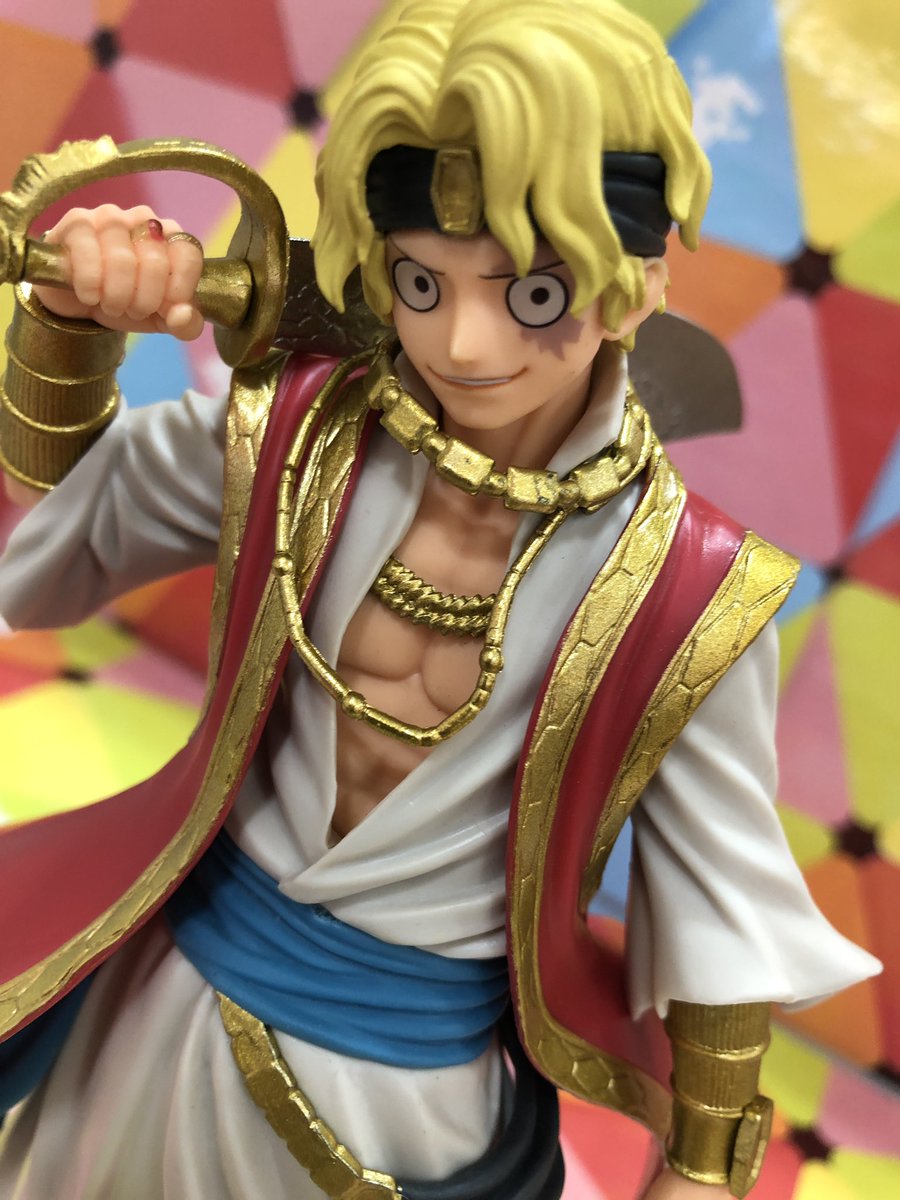 タイトーステーション 丸亀店 おはようございます 本日も開店致しました 様々な景品取り揃えてお客様をお待ちしております タイトーステーション丸亀 タコ ウツボ ワンピース 鬼滅の刃