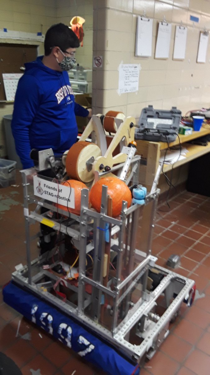 roaringstag's tweet photo. Updated shooter almost ready to go on SPUD. #GoTeam1997 #GoSTAGS https://t.co/HlIVUfgdL3