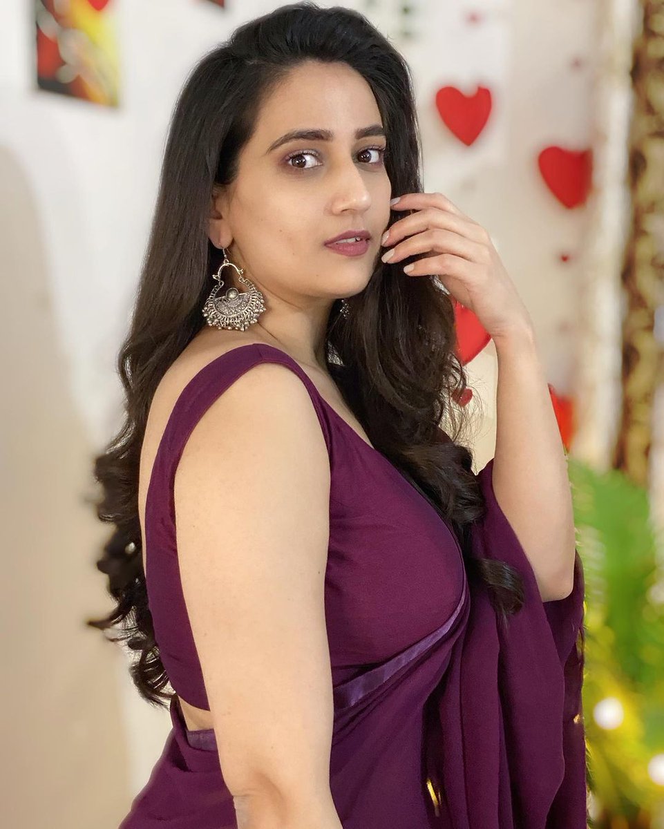 Aunty lover (@Aunty_Lover143) Twitter