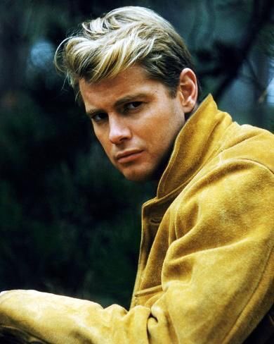 Happy heavenly birthday to Troy Donahue!      