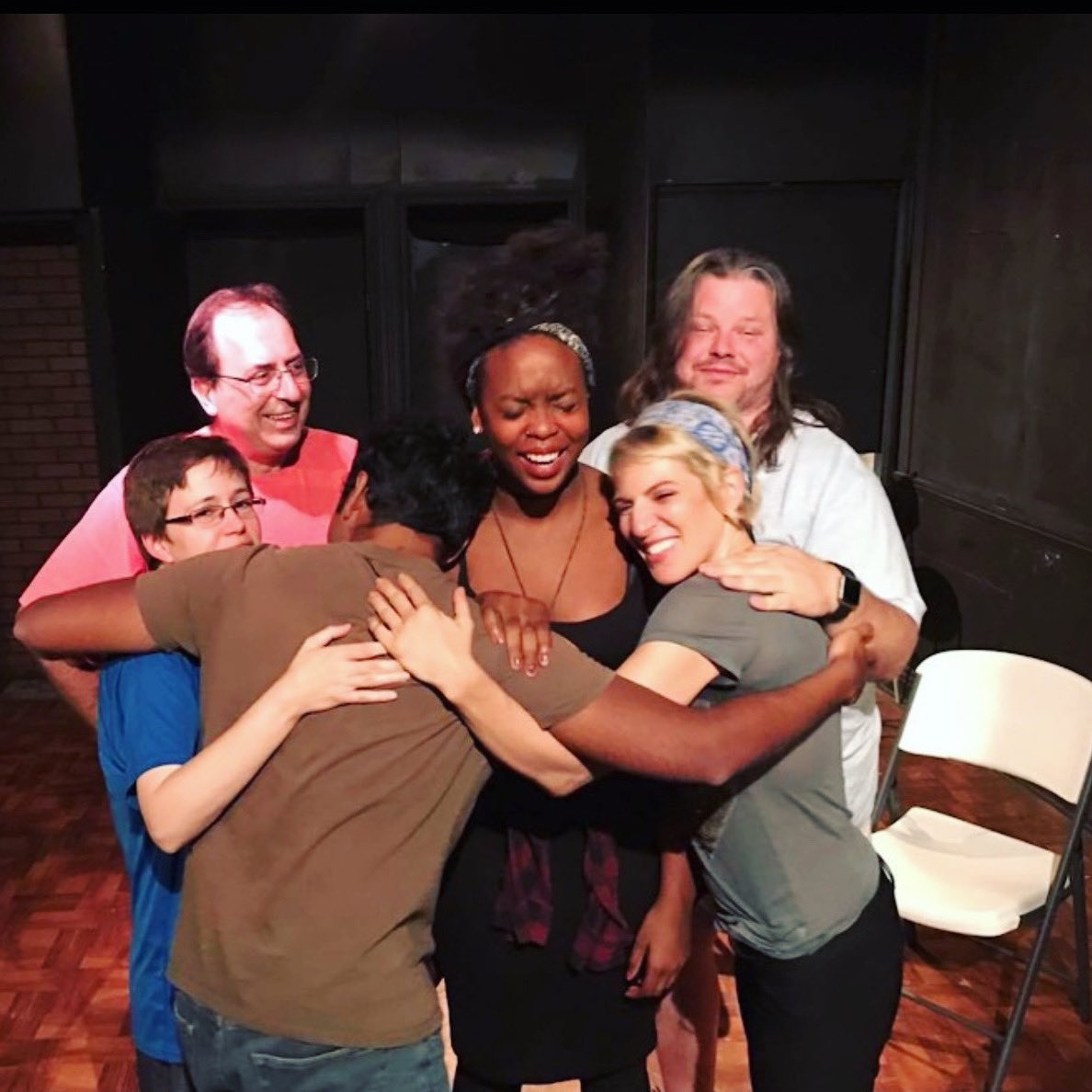 SherwoodPlayers's tweet photo. We can’t wait to see you all in person soon again. We’re planning our next director’s course in March. Let’s keep our fingers crossed! 🤞 #actorsofla #laactors #director #workshop #community https://t.co/HA8fary2HM