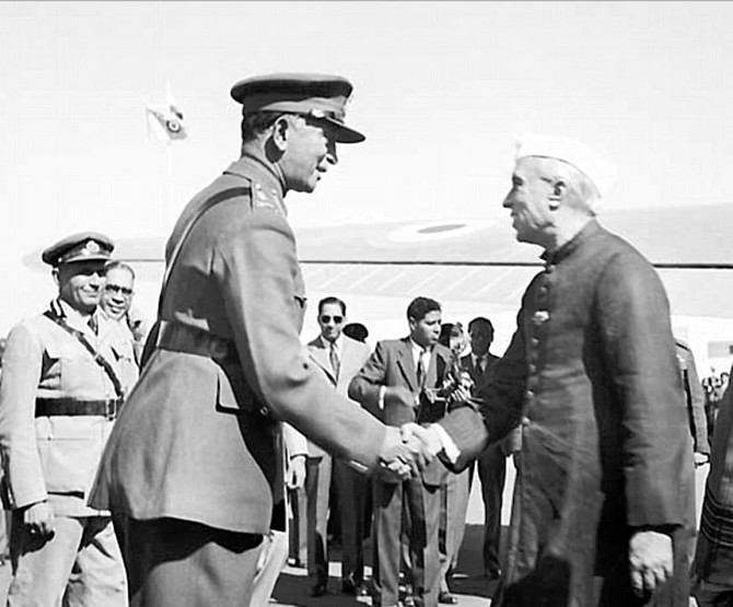 Scheduled Castes and Scheduled Tribes as had been done in other government services.Towards the end of his tenure, Field Marshal Cariappa publicly aired his views on India’s preferred model of economic development. In October 1952, then-Prime Minister Jawaharlal Nehru advised